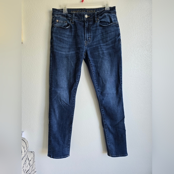 American Eagle Outfitters Slim Blue Jeans Classic Style - Picture 1 of 10